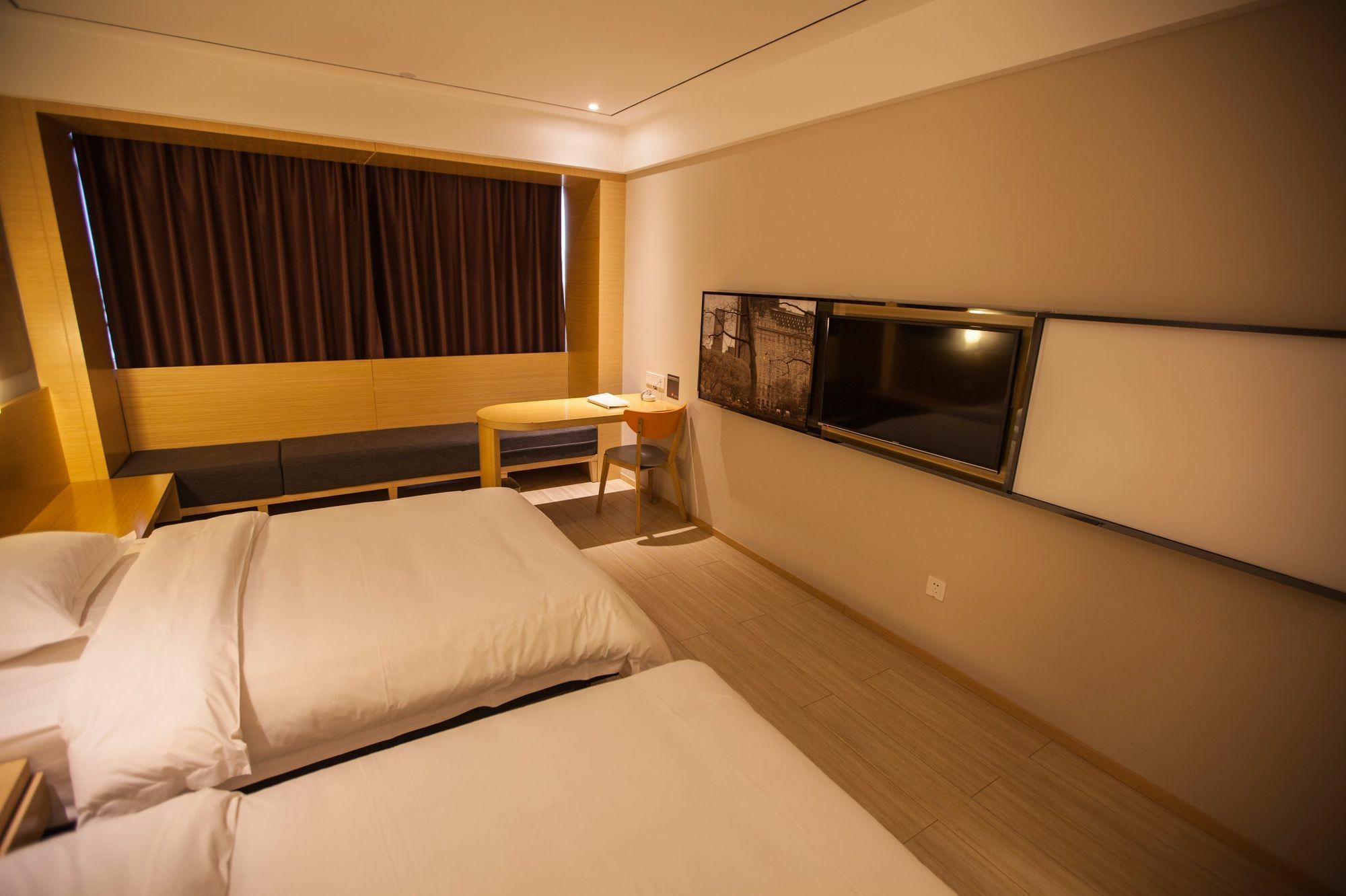 Ibis Leshan City Center Экстерьер фото